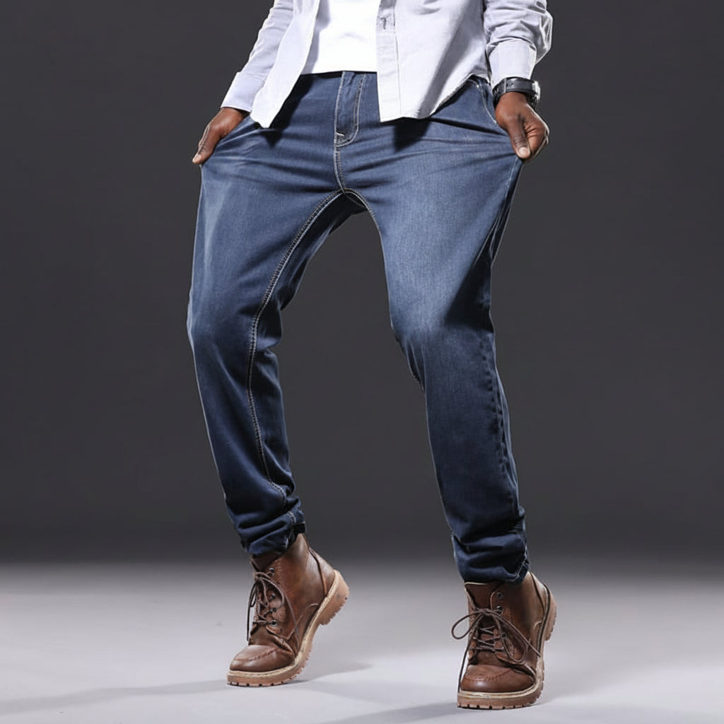 Men's Loose Fit Straight Leg Jeans