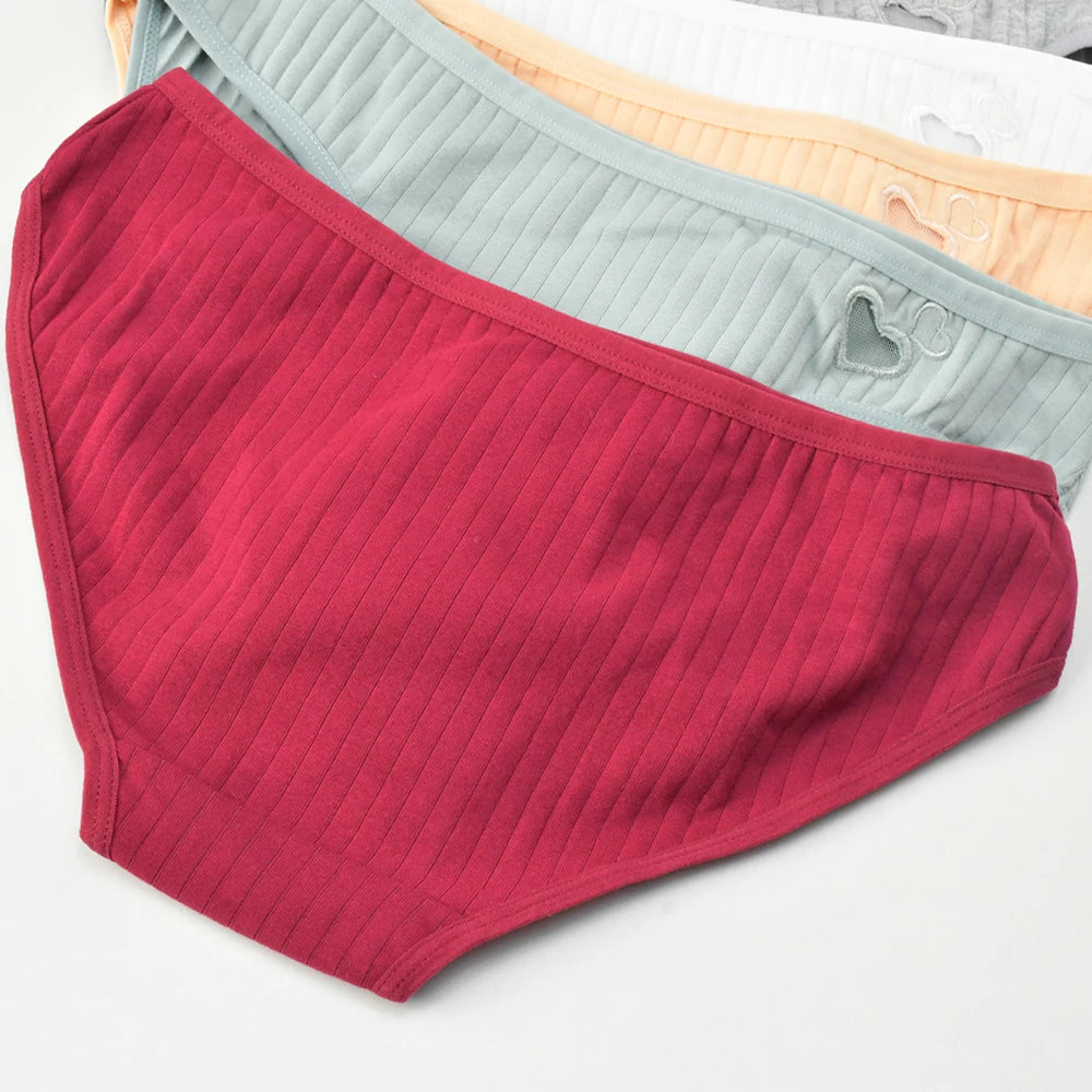 Pure Cotton Underwear Panties For Women Heart Briefs Female Triangle Underpants Woman Soft Panti Intimate sexy Lingerie Panty