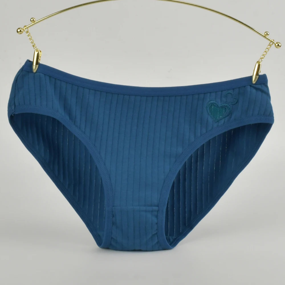 Pure Cotton Underwear Panties For Women Heart Briefs Female Triangle Underpants Woman Soft Panti Intimate sexy Lingerie Panty