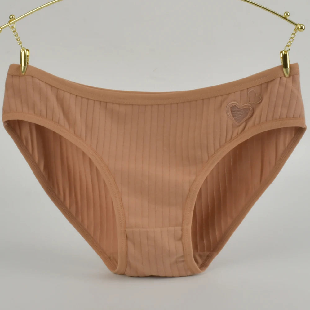 Pure Cotton Underwear Panties For Women Heart Briefs Female Triangle Underpants Woman Soft Panti Intimate sexy Lingerie Panty