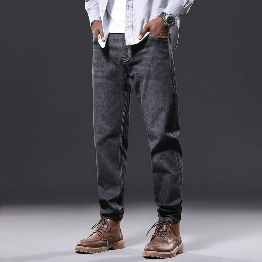 Men's Loose Fit Straight Leg Jeans